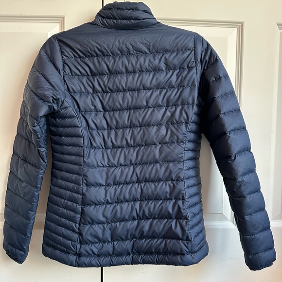 Patagonia Down Sweater Women's Dark Blue Puffer Jacket - Picture 2 of 2